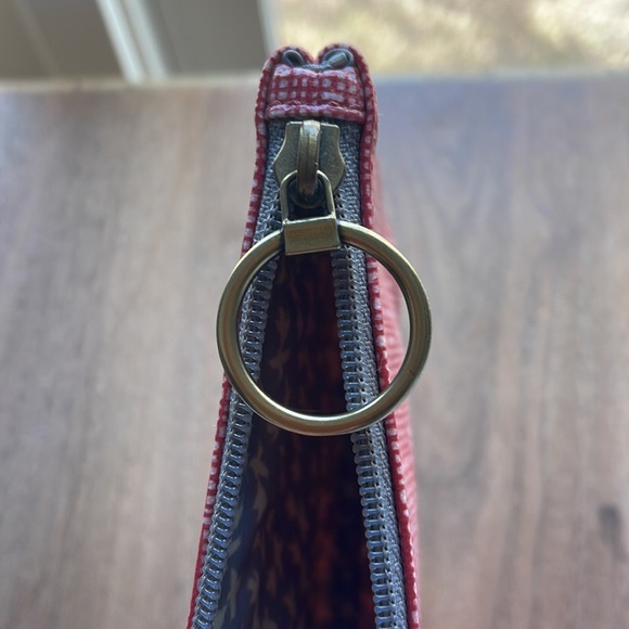 Fossil Zip up Pouch in red. 7.5” x 4”. Like new! - Picture 4 of 6